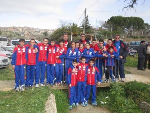 285656_570238182986202_1685627810_n