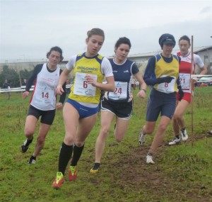 Vedelago_Un_passaggio_della_gara_femminile_assoluta_b