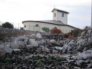 Chiesa Madonna della Roccia SR