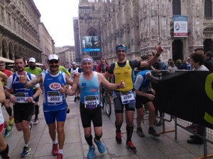- Atl. - Michele D'Errico, numero 4102, alla maratona di Milano
