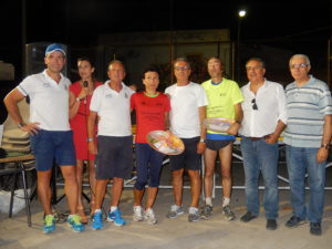 Premiazione-dei-vincitori-Tatiana-Betta-Podistica-Messina-e-Natale-Grosso-Indomita-Torregrotta-300x225